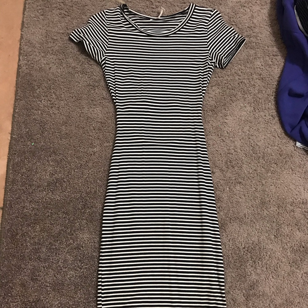 Black and white skin tight dress.